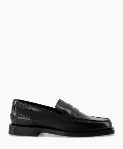 Closed Loafer Zwart