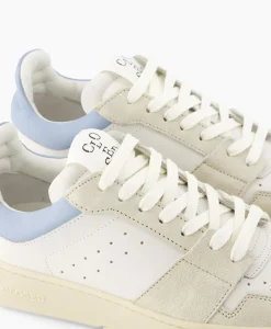 Closed Sneaker Low Top Licht Blauw