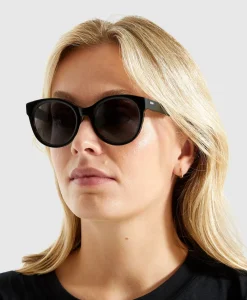 Komono Zonnebril Jade Black Tortoise Zwart