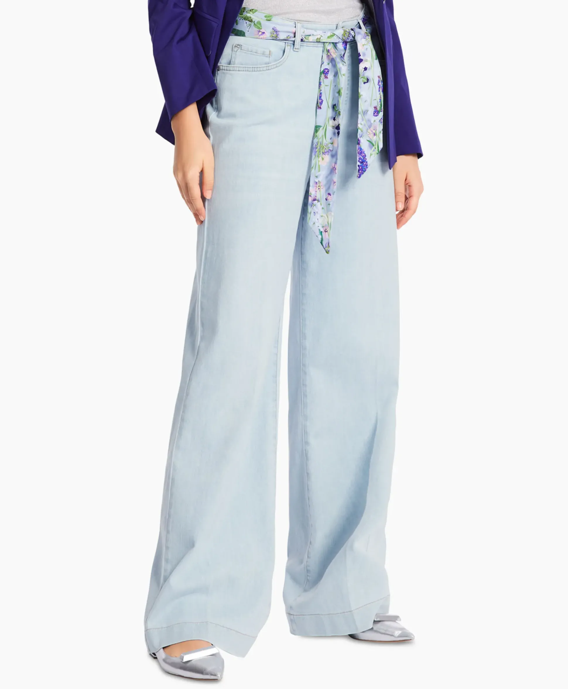 Marccain Collectie Jeans Wc 82.09 D04 Licht Blauw