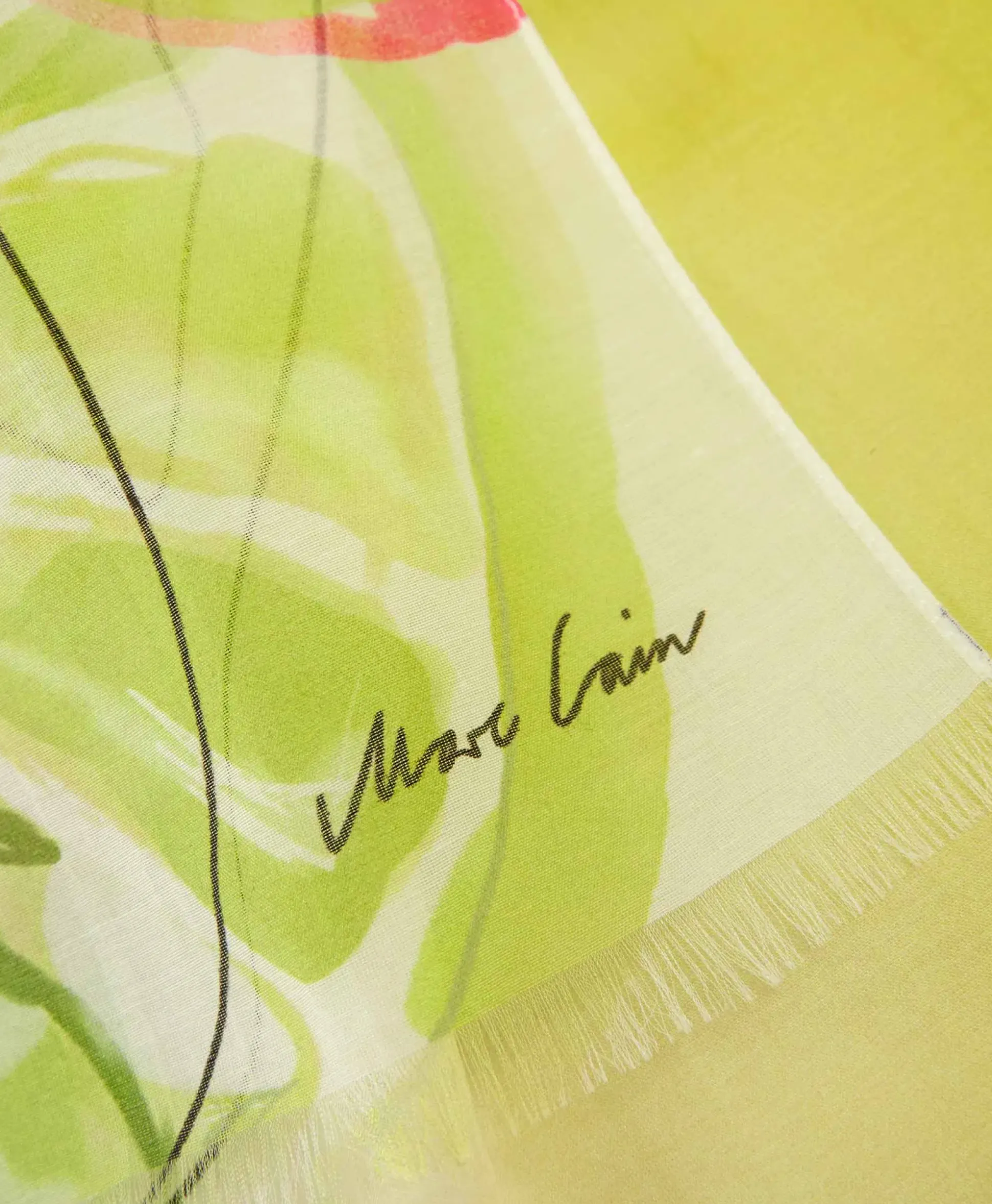 Marccain Collectie Shawl Wc B4.15 Z22 Geel