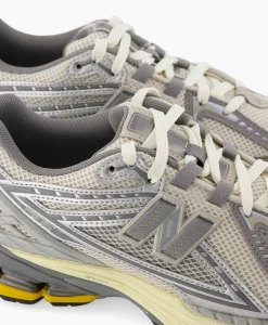 New Balance Sneaker 1906 Grijs