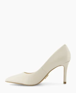 Steve Madden Pump Ladybug Ecru