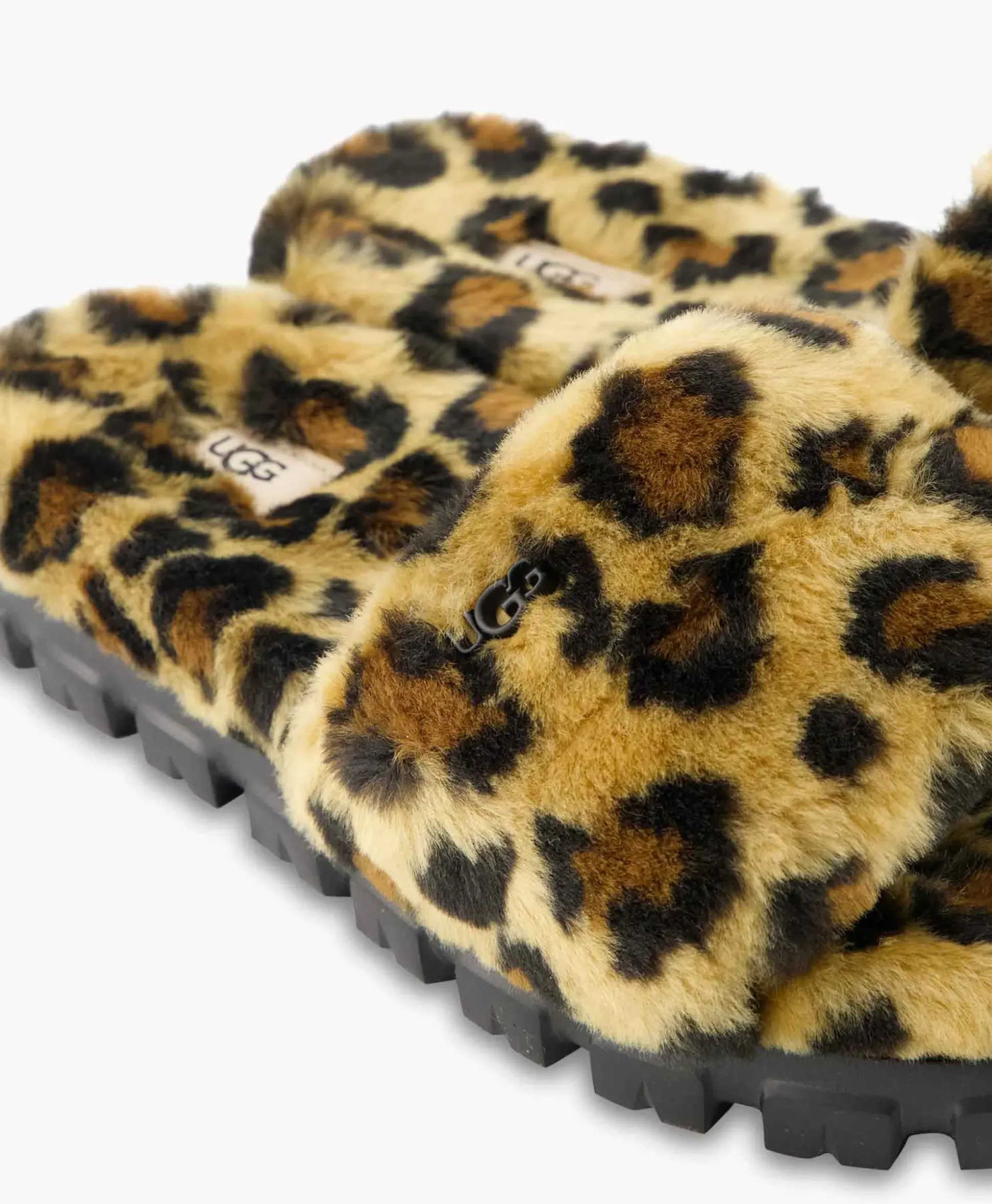 Ugg Pantoffel W Cozetta Curly Spotty Diversen