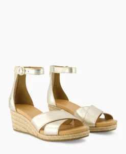 Ugg Sandaal Eugenia Goud