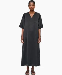 Zenggi Maxi Jurk Satin T-Shirt Zwart